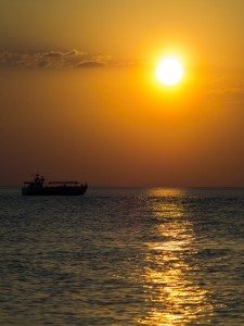 ship-on-sunset-1445852-m